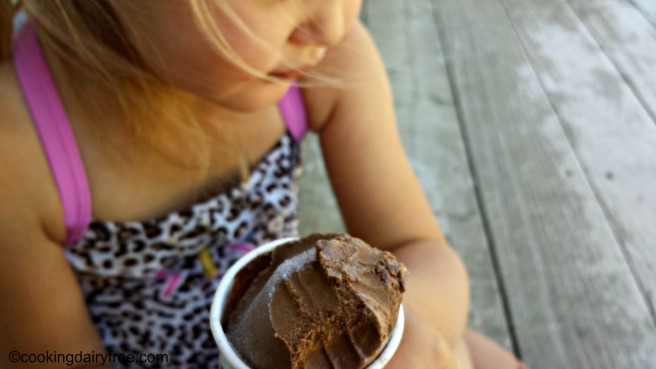sharing the chocolate ice
