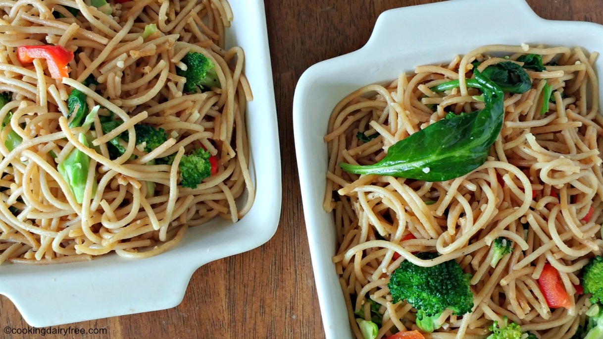 garlic broccoli noodles